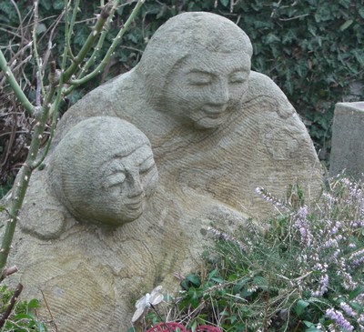 Grab für zwei verunglückte Kinder